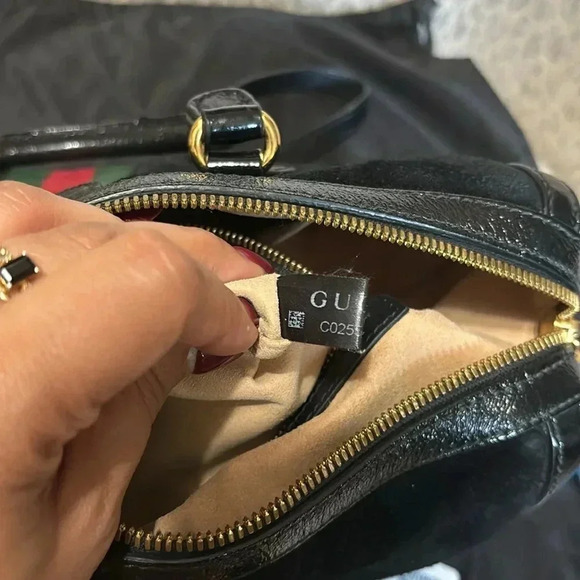 Gucci satchel with crossbody strap - Picture 8 of 12